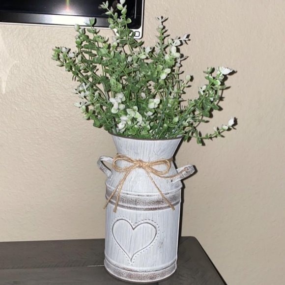 Decorative Metal Vase Farmhouse Decor Rustic Cottage Mantel Table Decoration Can - Picture 4 of 10